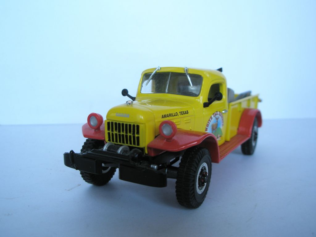 Dodge Power Wagon "Hunter" 1946. Matchbox YYM38051. 1292 - фото фото фото 10