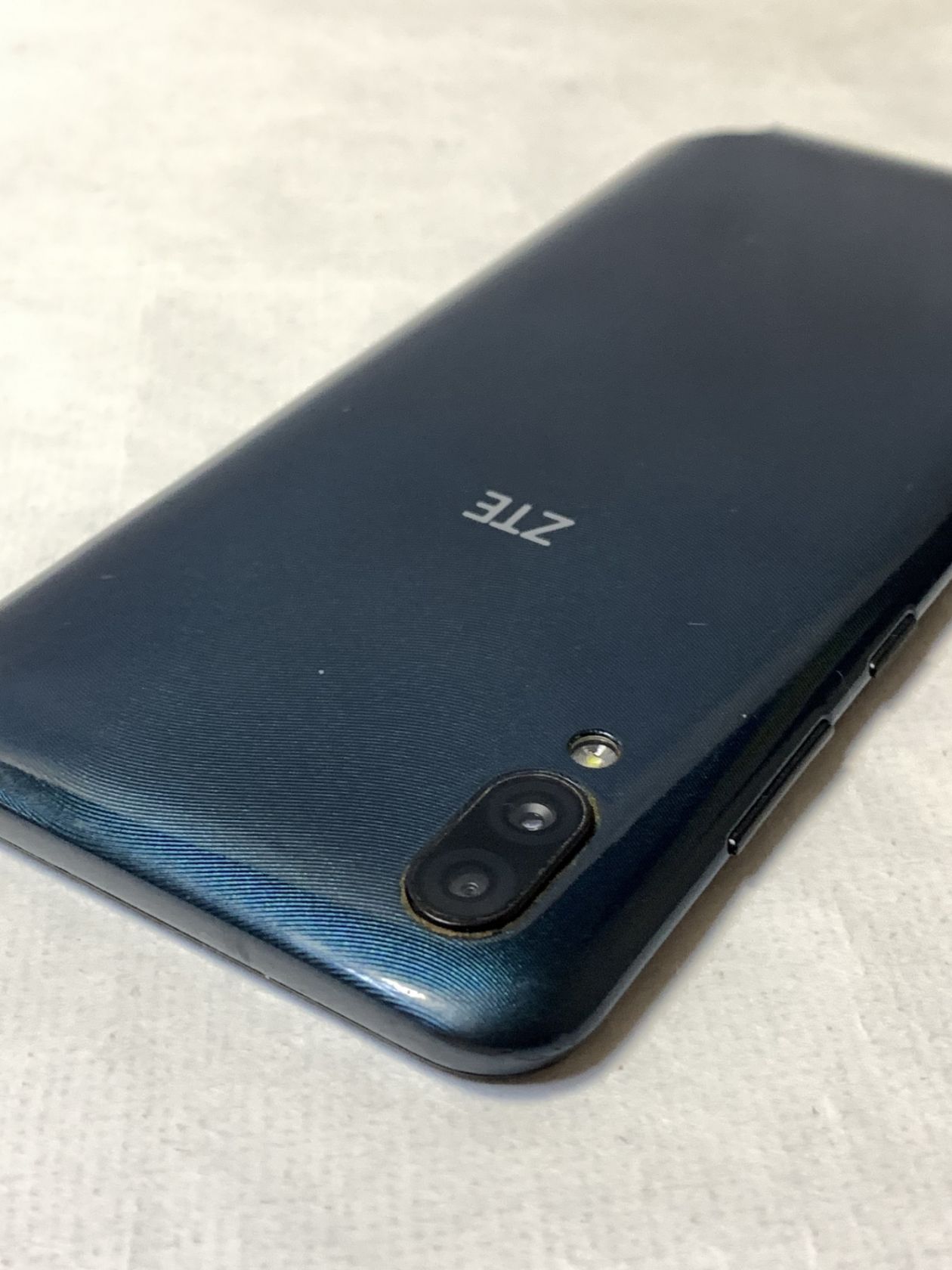 ZTE Blade A5 2020  2/32 GB Black  LTE - фото фото фото 5