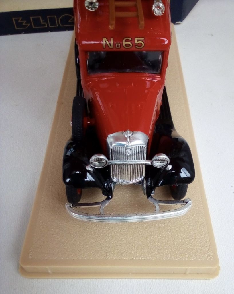 1/43 ELIGOR FORD V8 1934 FOURGON POMPIERS LA. - фото фото фото 6