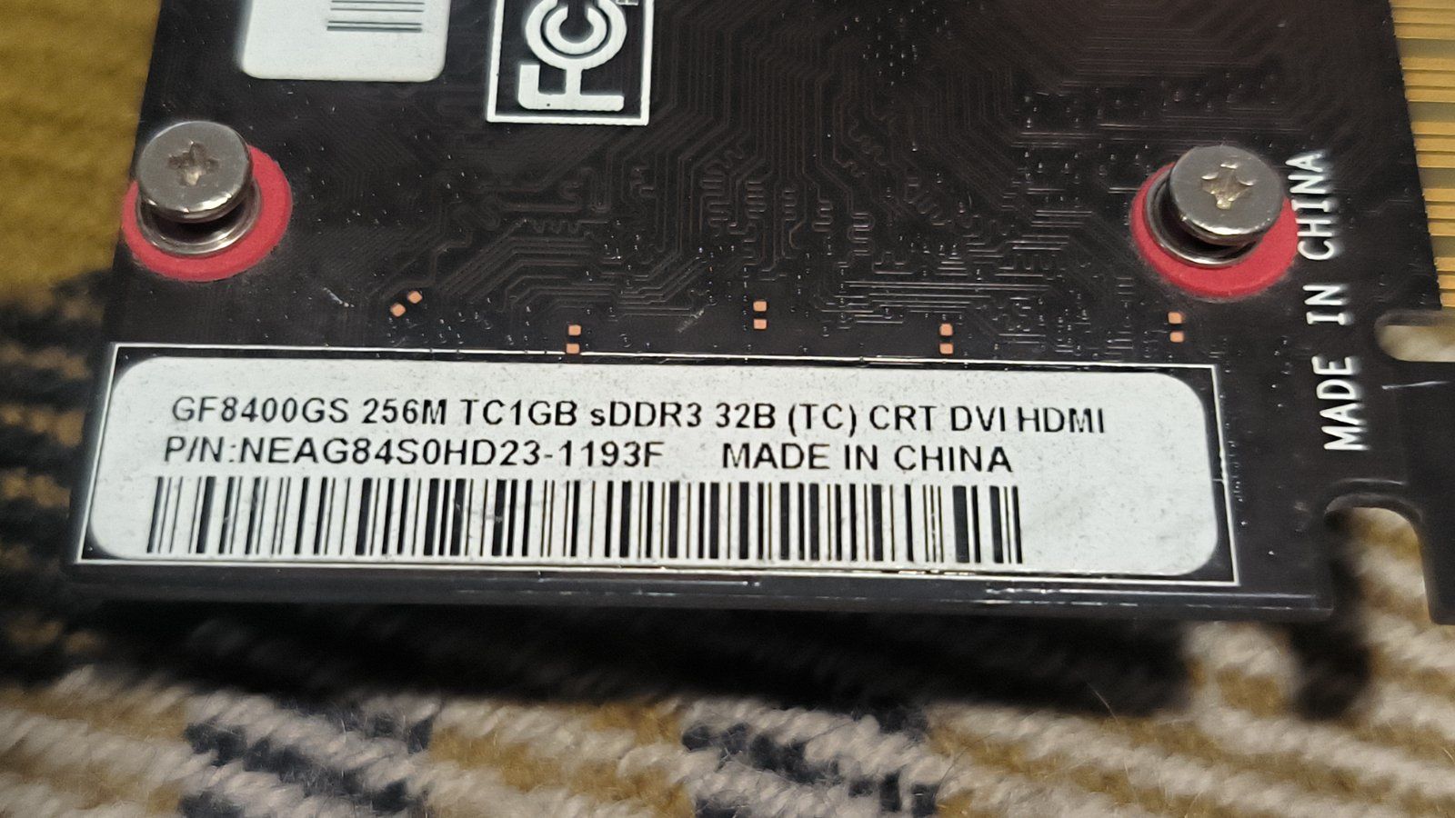 Відеокарта GF8400GS 1Gb HDMI - фото фото фото 3