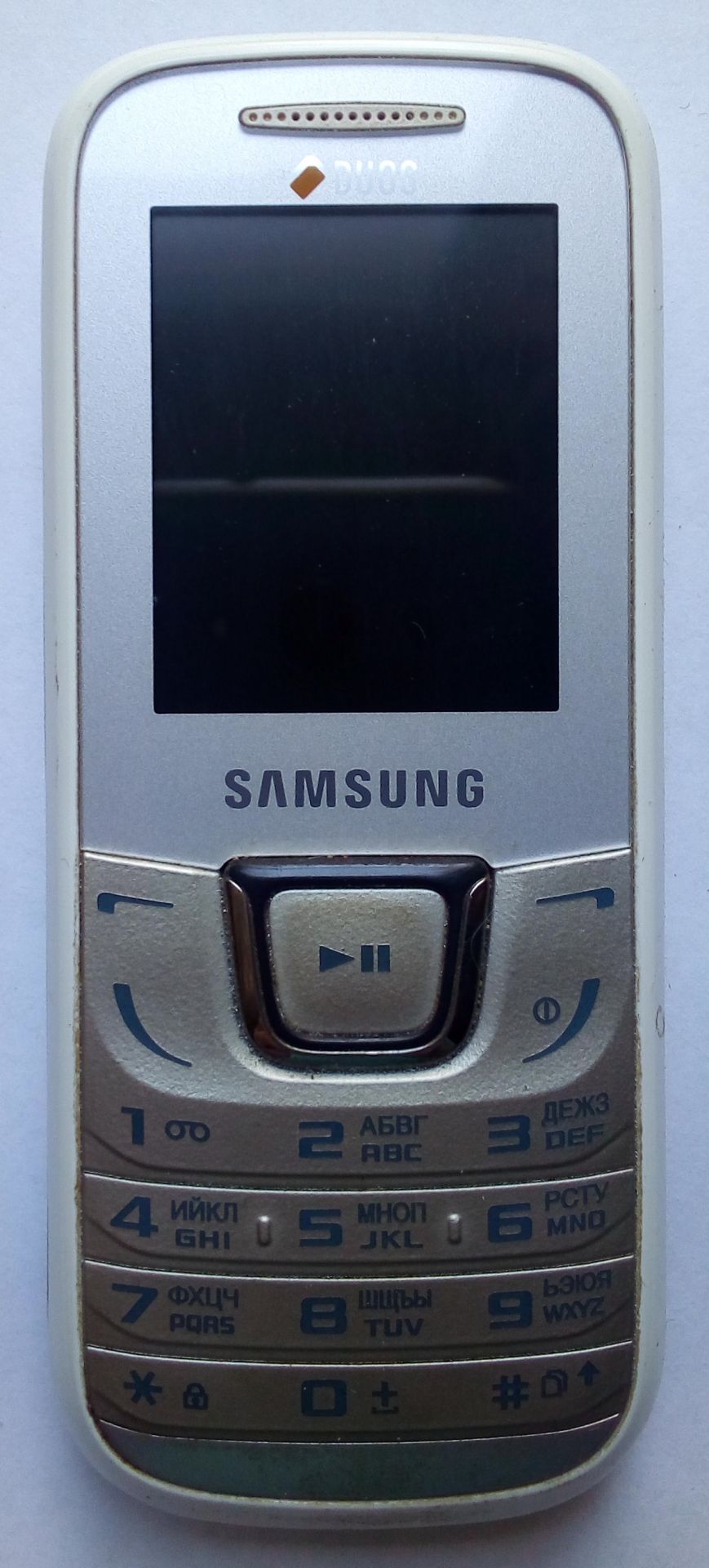 Мобильный телефон Samsung GT-E1282T - фото фото фото 0
