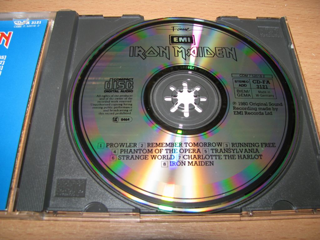 IRON MAIDEN - Iron Maiden   (1980 EMI 1st press,W.Germany) - фото фото фото 2