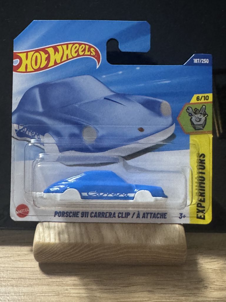 Porsche 911 Carrera CLIP 1/64 HotWheels - фото фото фото 0