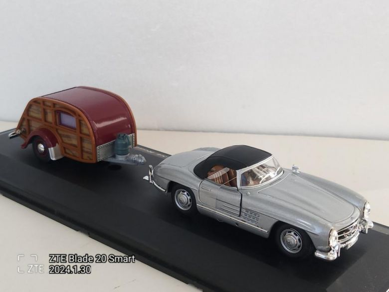 Mercedes-Benz 300SL Roadster &amp;amp; Caravan / Cararama - Hongwell /  -4600- - фото фото фото 1