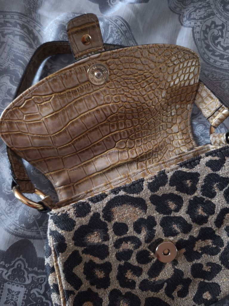 Вінтажна сумочка Guess - фото фото фото 3
