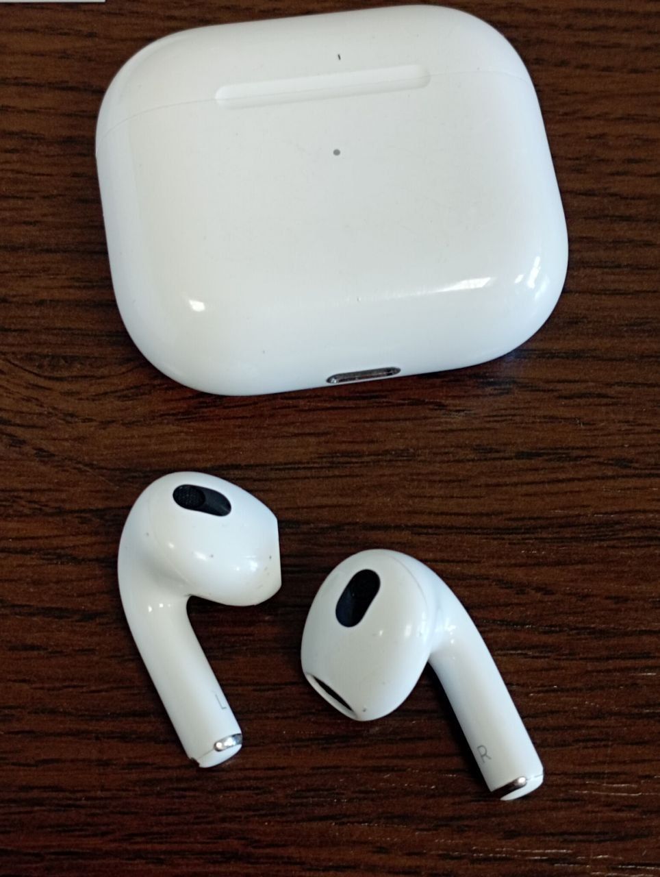 221 AirPods 3 with Wireless Charging Case. Оригінал - фото фото фото 4
