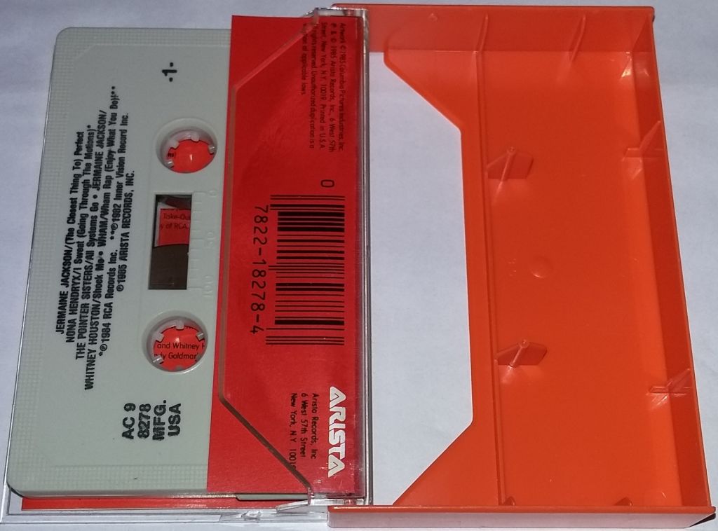 VARIOUS Perfect  (Original Soundtrack Album). Cassette    (US) - фото фото фото 1