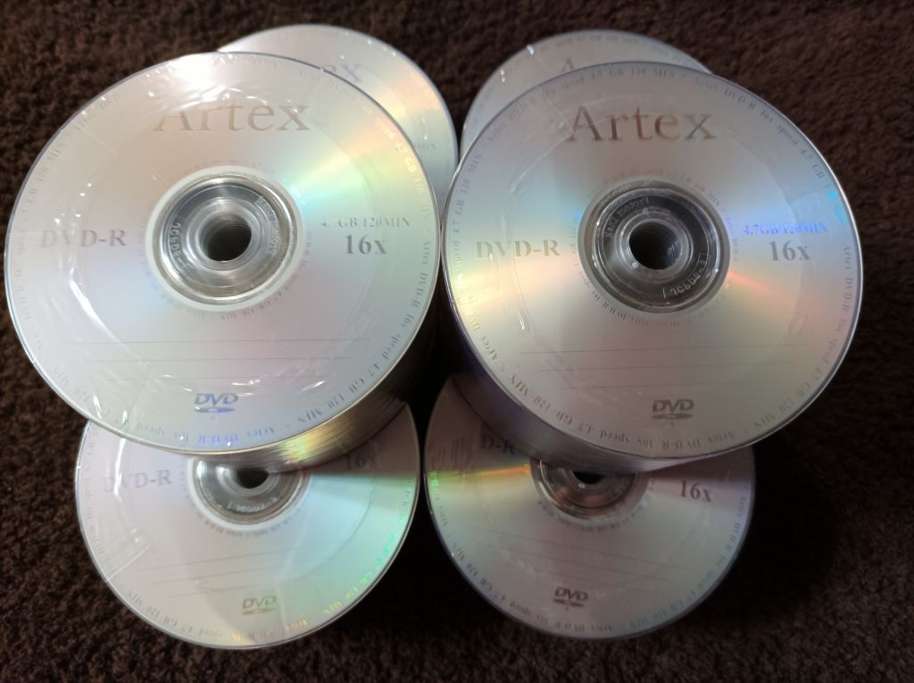 ARTEX 50 шт.DVD-R 4,7GB/120MIN/16 в балке.Тайвань. - фото фото фото 3