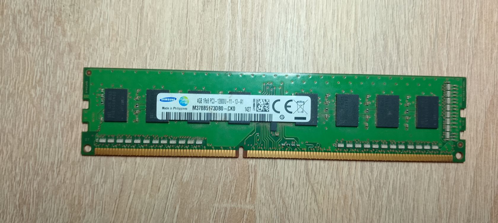 Samsung 4Gb DDR3-1600 PC3-12800U        (M378B5173DB0-CK0) - фото фото фото 0