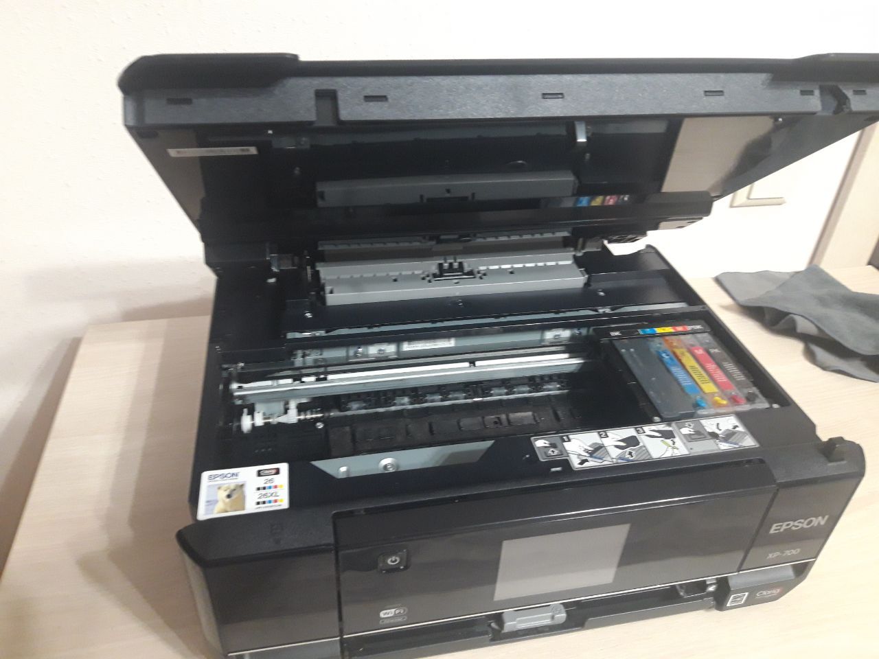 БФП Epson Expression Premium XP-700 без СБПЧ    (3 в 1: принтер, сканер, копір) все що е на фото. - фото фото фото 2
