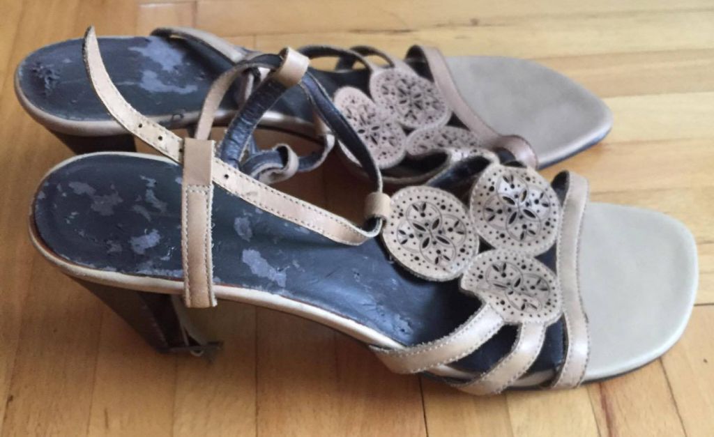 Босоножки 38 розмір. Лот 1062 - фото фото фото 0