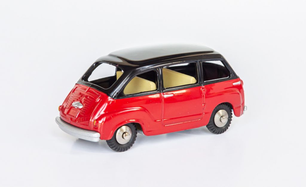 1:48 Fiat 600 Multipla red-black, MERCURY #19 - фото фото фото 3
