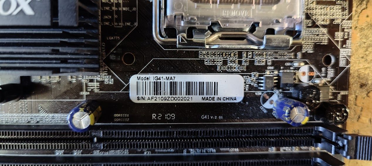 Мат. плата AFOX IG41-MA7 LGA775 G41 SATA MicroATX 2DDR3 № 23290505 - фото фото фото 2