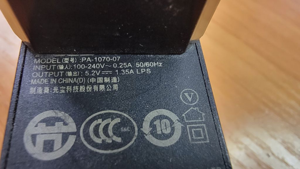 зарядка ASUS 5,2В  1.35А - фото фото фото 2