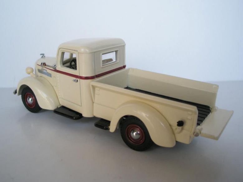 REO Speedwagon Pickup 1939. Matchbox Mattel YTC04.   -1345- - фото фото фото 6