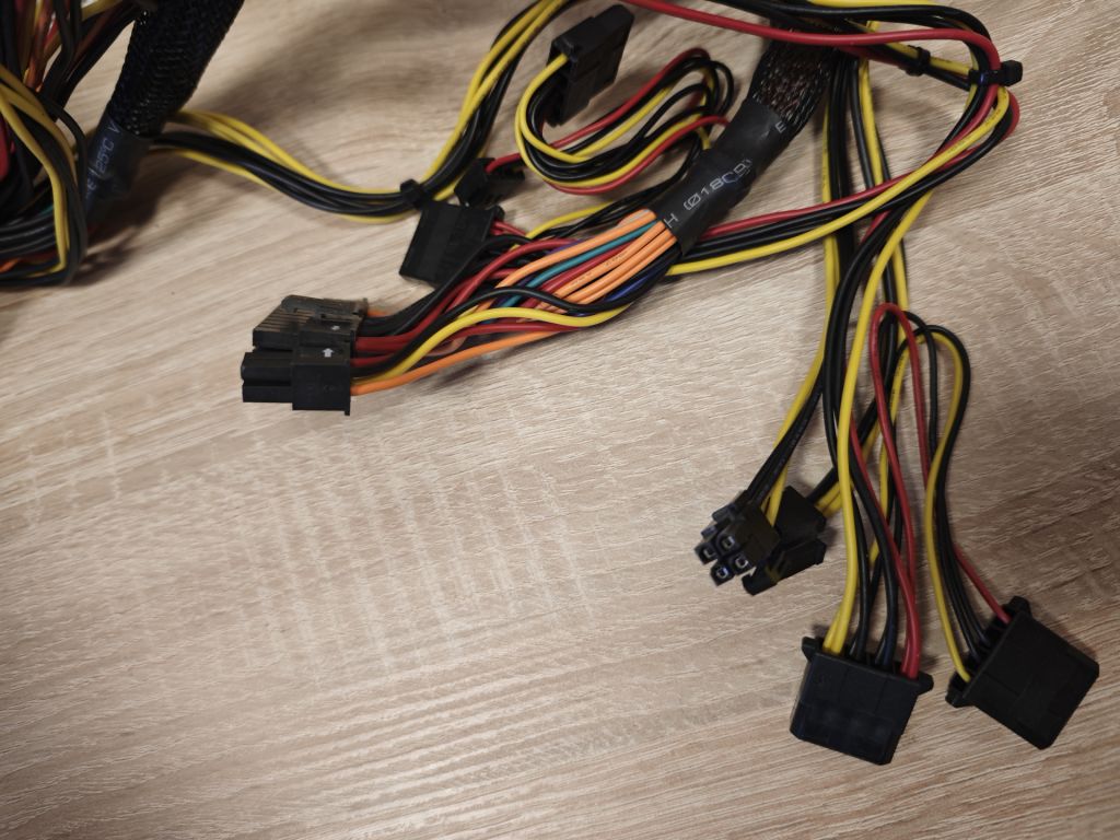 Блок живлення LCPower 550W - фото фото фото 4