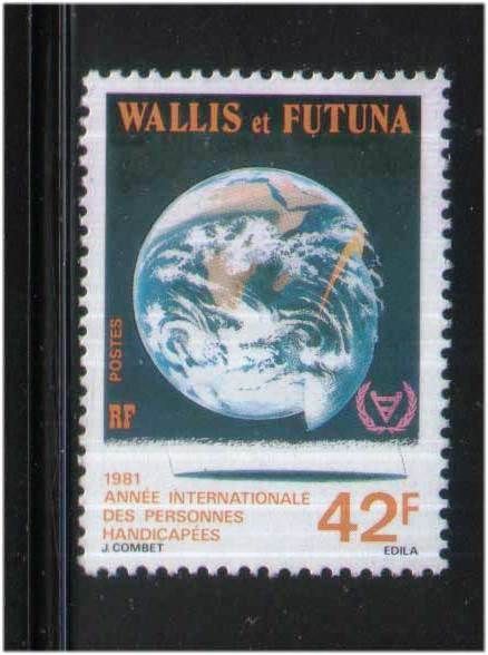 Космос . Уоллис и Футуна  1981 г  MNH - - фото фото фото 0