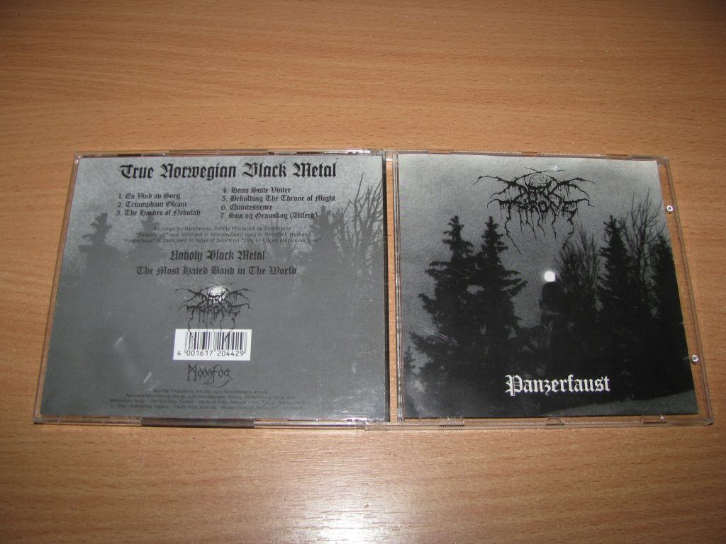 DARKTHRONE - Panzerfaust  (1995 Moonfog 1st press) - фото фото фото 0