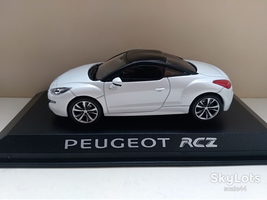 Peugeot RCZ 2013.Norev.1/43 - фото фото фото 1