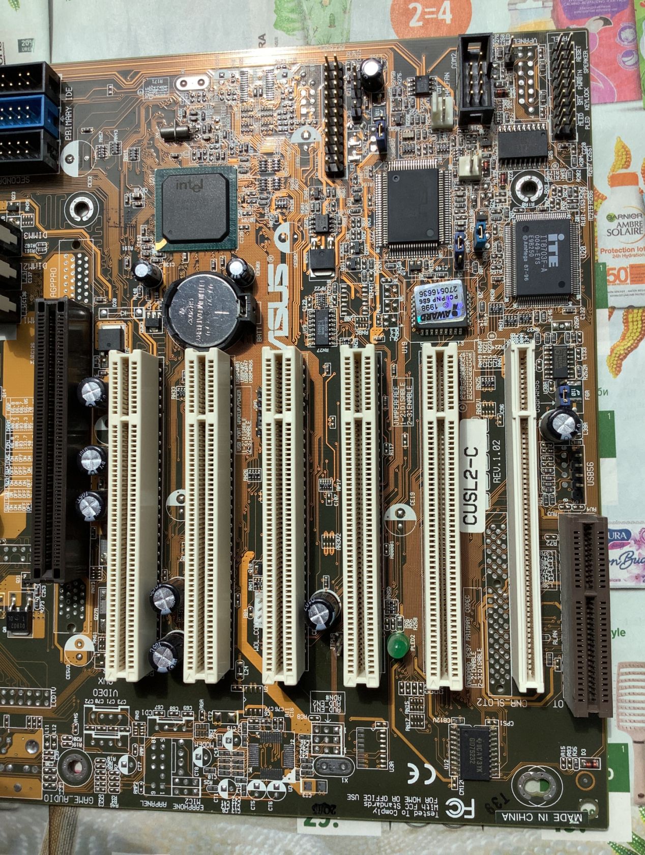 Материнська плата ASUS CUSL2-C Intel 815EP сокет Socket 370 - фото фото фото 3