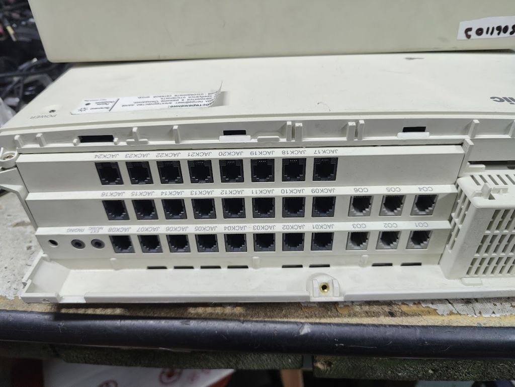 Мини-АТС Panasonic KX-TA 616RU с модулями № 25061103 - фото фото фото 3
