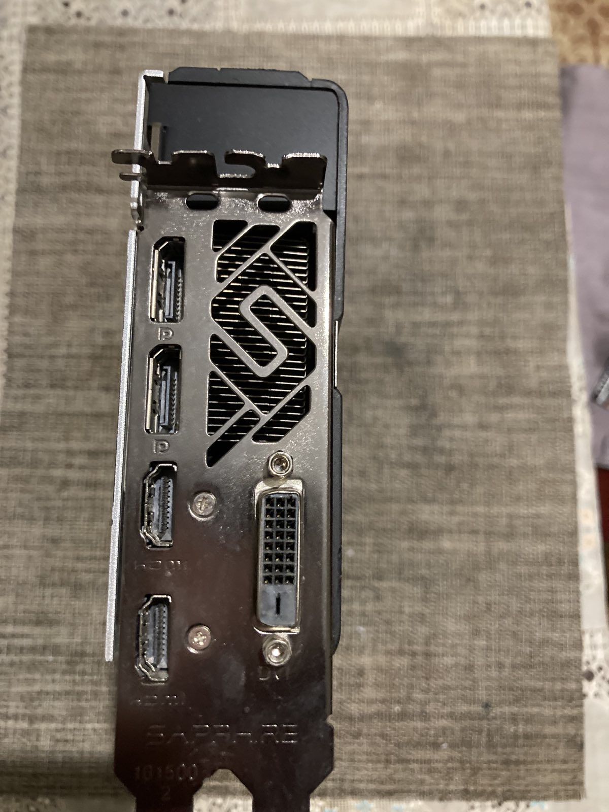 RX 580 8 Gb  Sapphire - фото фото фото 2