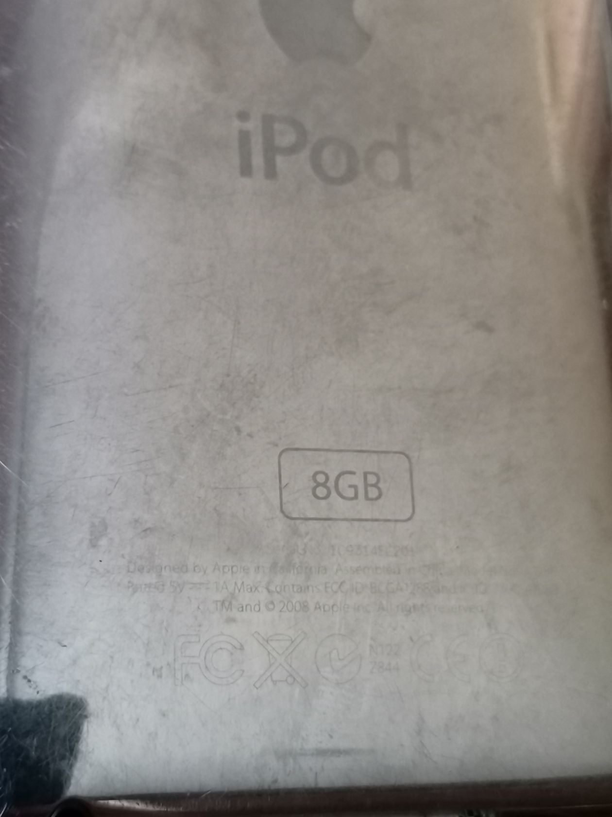 Apple ipod touch 2g 8gb MB528RP - фото фото фото 1