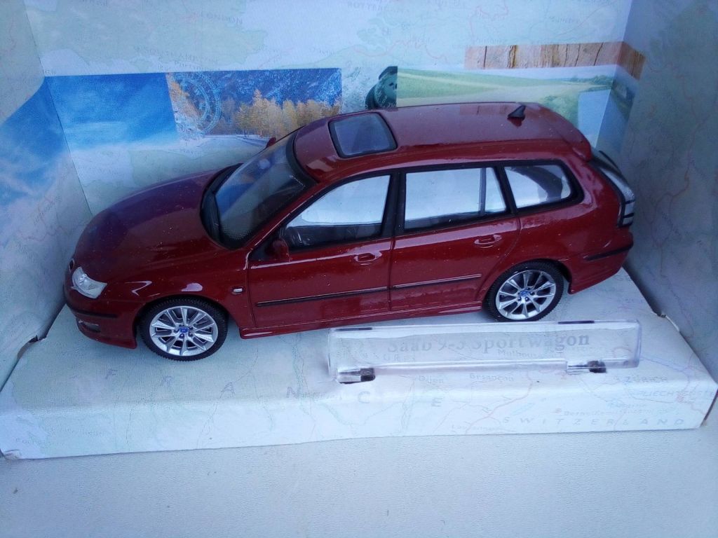 Saab 9-3 Sportwagon by Cararama 1/43 - фото фото фото 9