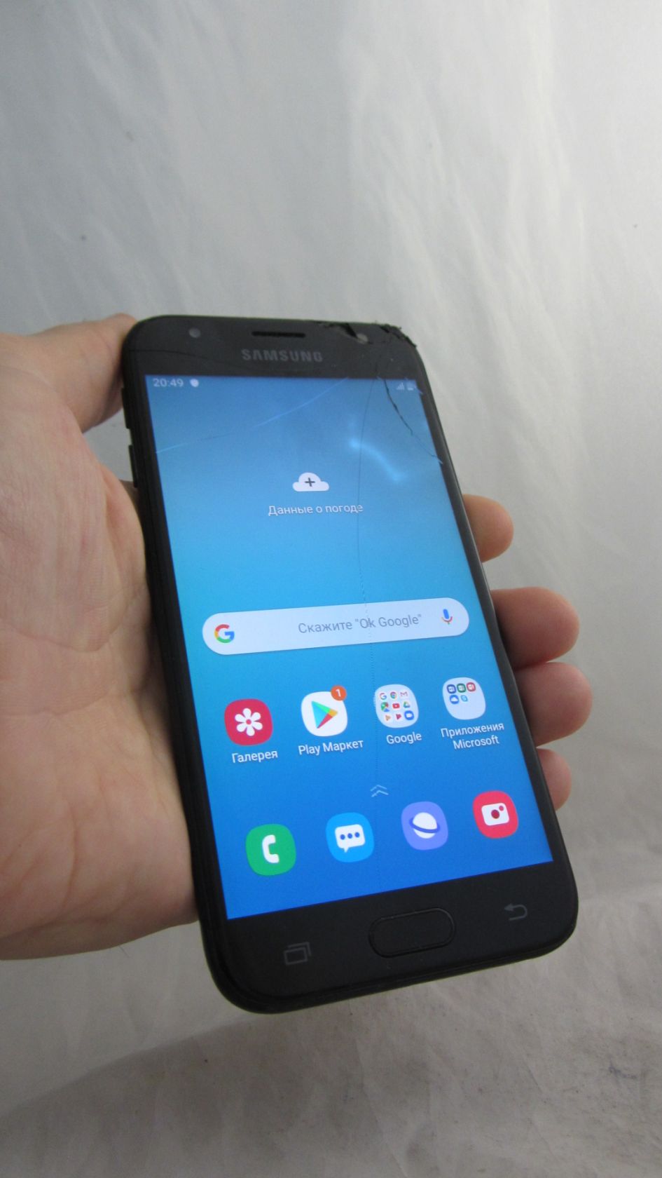 Samsung Galaxy J3 2017   (SM-J330F) Black - фото фото фото 0