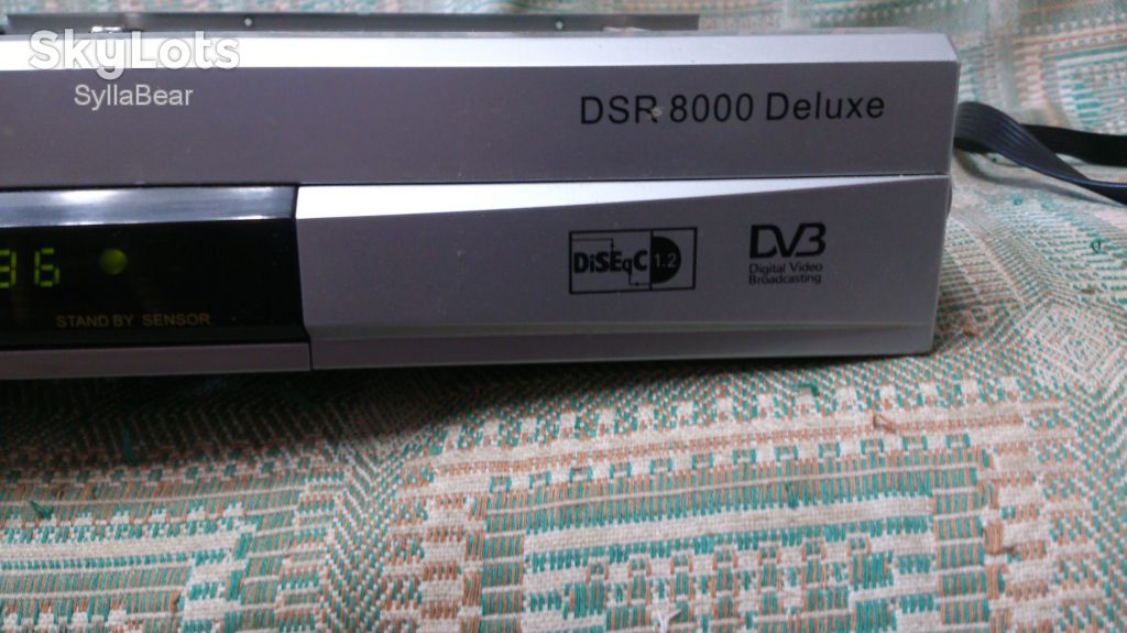 Спутниковый ресивер DSR 8000 Deluxe - фото фото фото 5