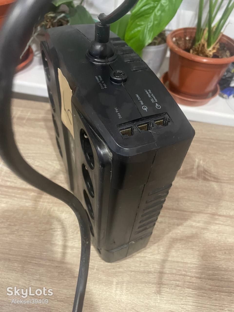 Джерело безперебійного живлення    (ИБП) APC Back-UPS ES 550VA / 330W    (BE550G-RS) - фото фото фото 5