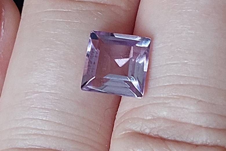 Аметист 2.55 Ct  8 х 7.9 х 5.3 мм - фото фото фото 4