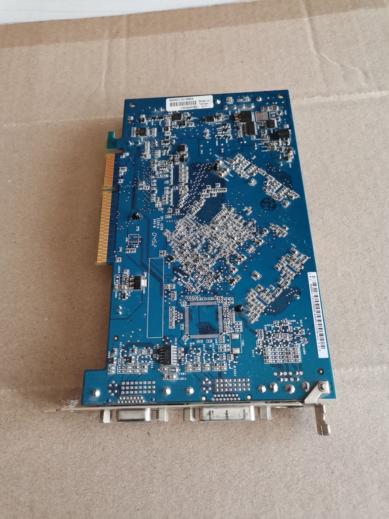 Видеокарта ASUS N6600GT/TD DDR3 128mb AGP 4X/8X - фото фото фото 6