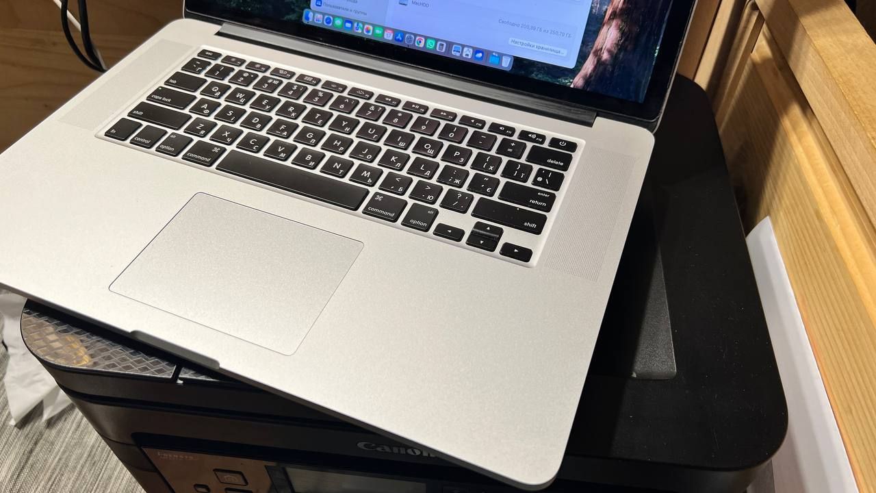 Macbook Pro Retina A1398 15'' - фото фото фото 2