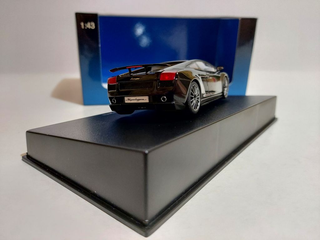 AUTOart 1:43 Lamborghini Gallardo Superleggera, black - фото фото фото 3