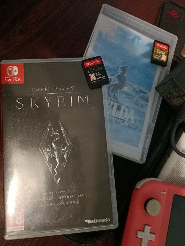 Nintendo Switch Lite + чехол + игры - фото фото фото 9