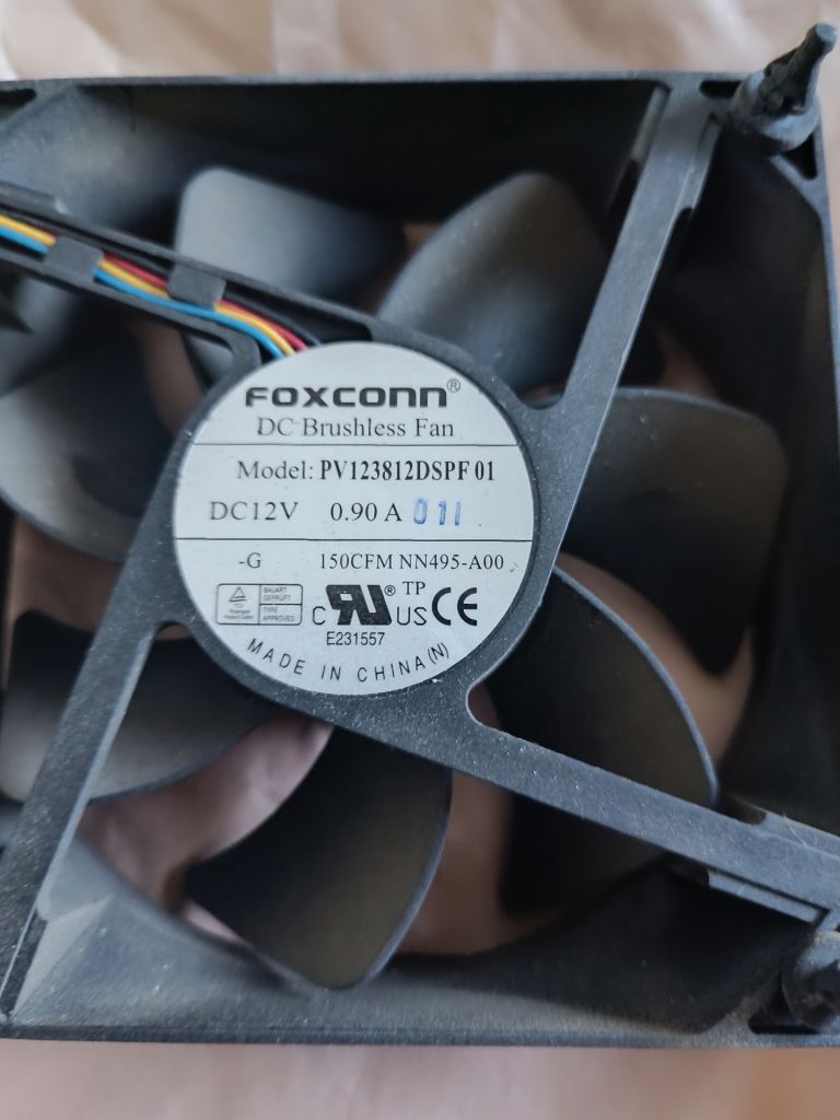 Кулер Foxconn PV123812DSPF 120mm 0.9A 12V Вентилятор - фото фото фото 2