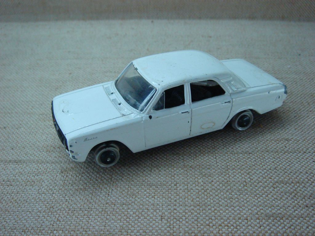 Колекційна модель автомобіля 1:43 ГАЗ-24 «Волга» - фото фото фото 0