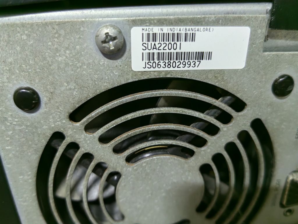 SUA2200i APC Smart-UPS 2200VA ІБП чорний  (8006-61) - фото фото фото 2