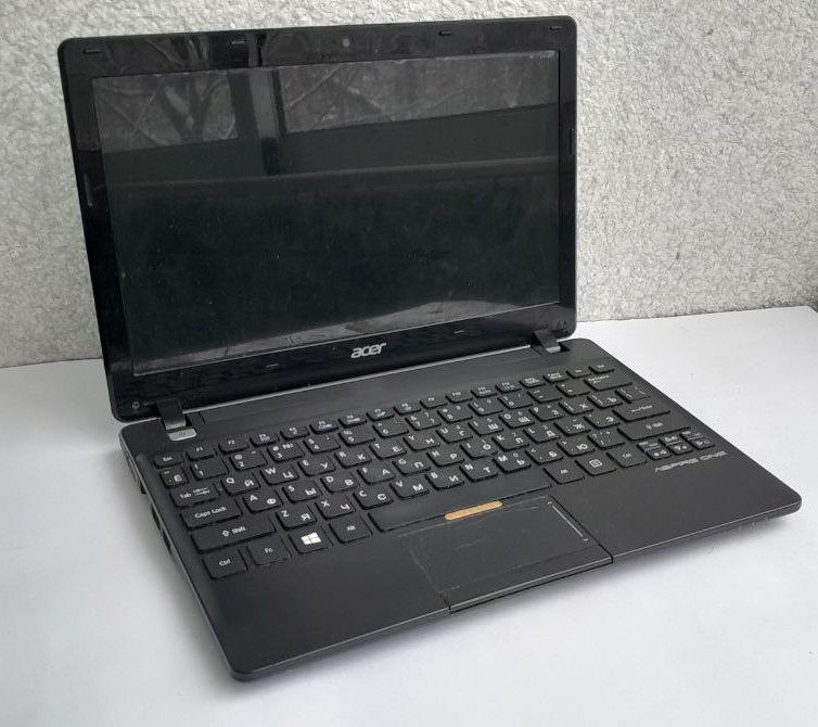 Нетбук Acer Aspire One 725 несправна матриця - фото фото фото 2