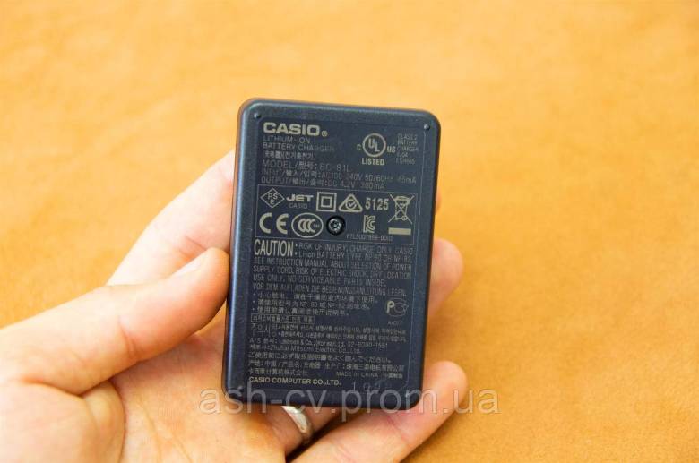 Зарядний пристрій Casio BC-81L - фото фото фото 4