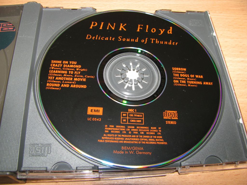 PINK FLOYD - Delicate Sound Of Thunder  (1989 EMI  2CD 1st press,W.Germany) - фото фото фото 4