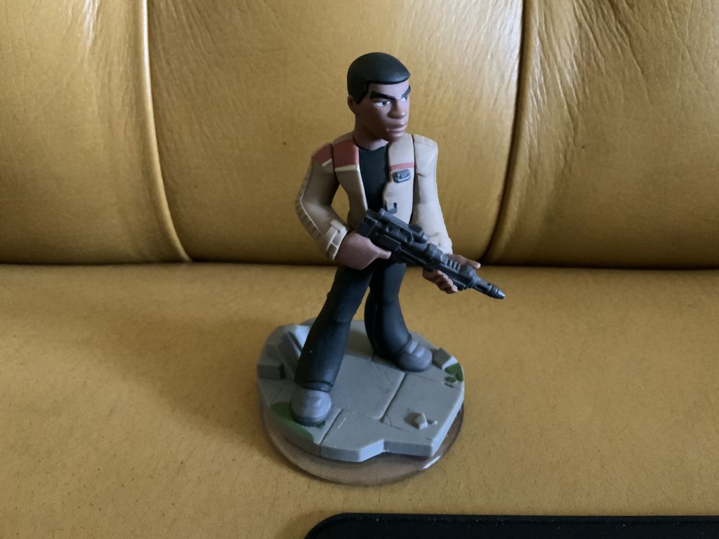 Фигурка Disney Infinity 3.0 Star Wars Finn - фото фото фото 2