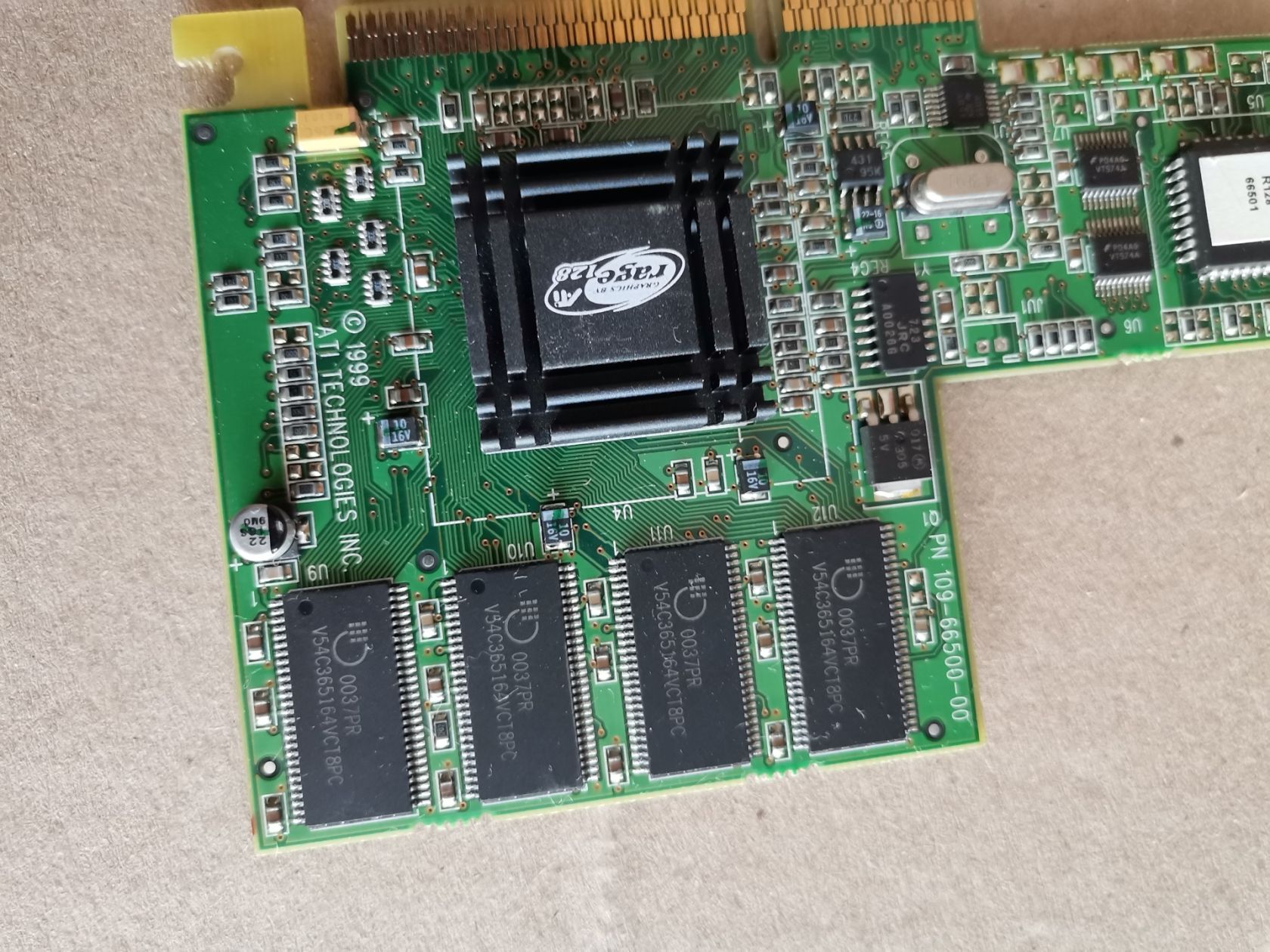 Видеокарта ATI Xpert 2000 Rage 128VR 32mb SDRAM  SGRAM AGP 2x - фото фото фото 3