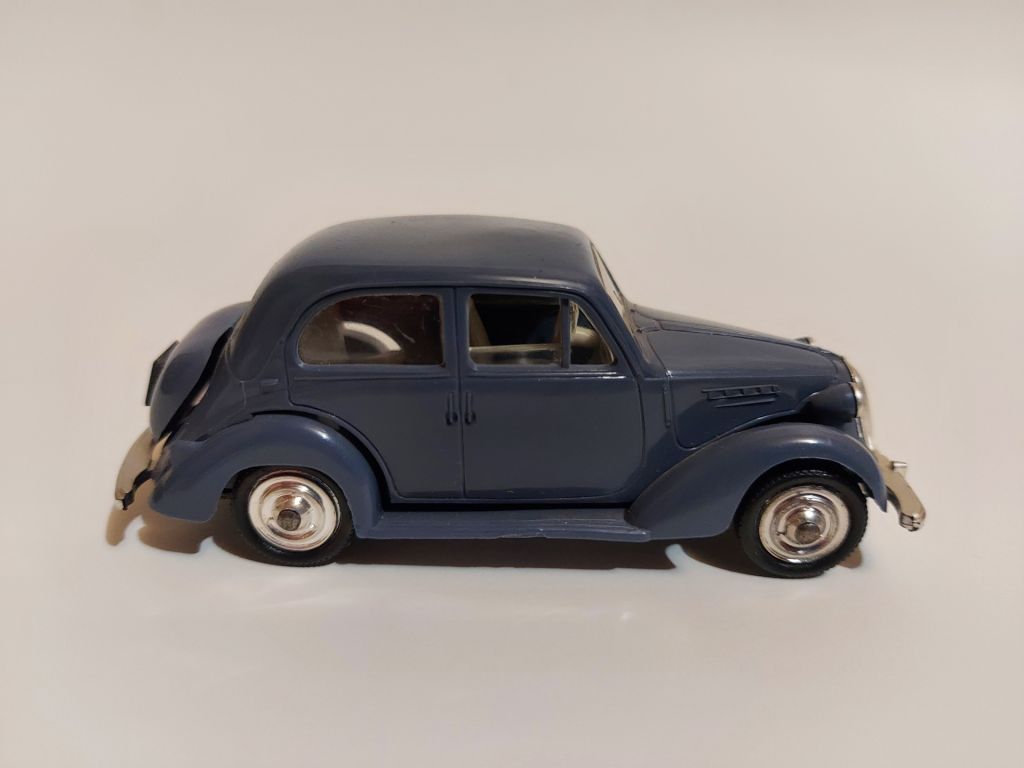 Norev 1:43  (plastic) Simca 1200 - фото фото фото 5