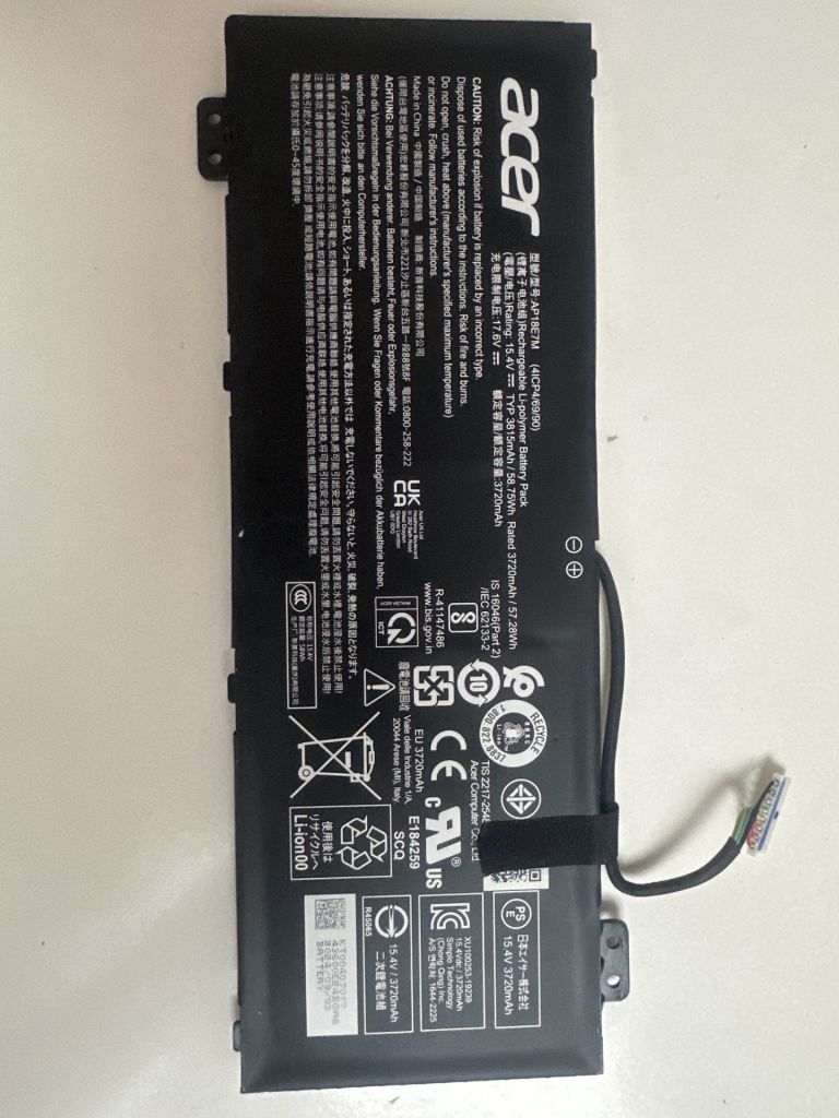 Оригінальна батарея для ноутбука Acer AP18E7M - фото фото фото 0