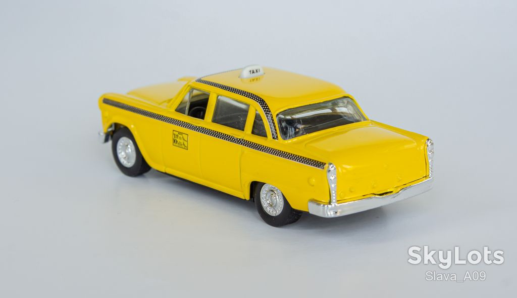 1:43 Checker Cab 1959 yellow cab, ERTL #2587 1988 - фото фото фото 2