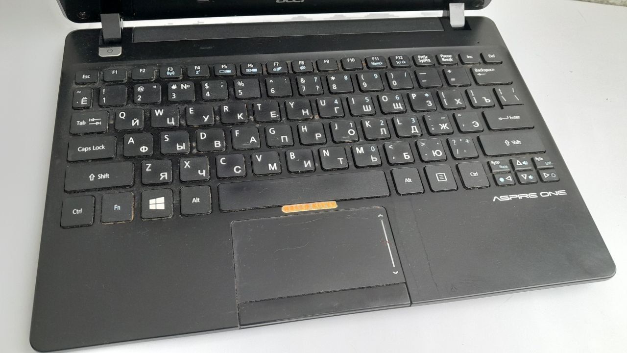 Нетбук Acer Aspire One 725 несправна матриця - фото фото фото 4