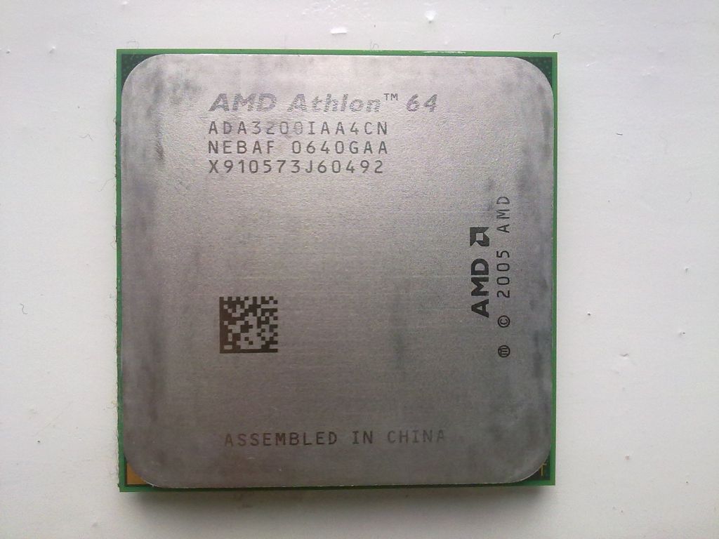 AMD Athlon 64 3200+ ADA3200IAA4CN 2.0 Ghz - фото фото фото 0