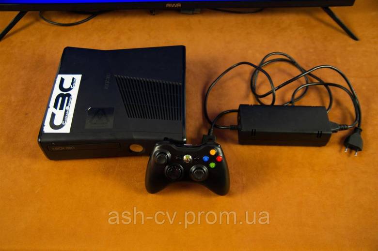 Ігрова, консоль, приставка, Xbox360 S, Console, sn 411355221105 - фото фото фото 2